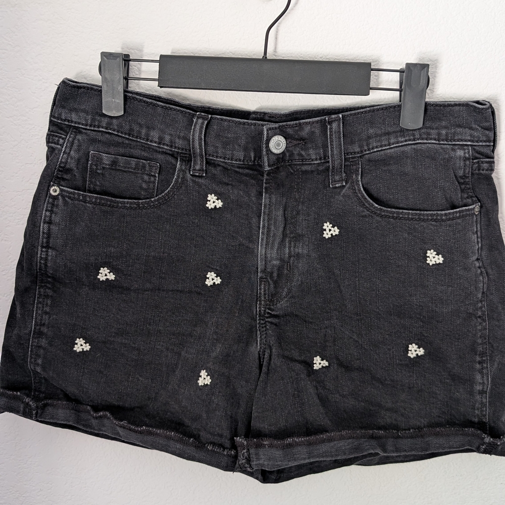 Old Navy Black Jean Shorts with Heart Details